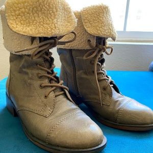 Steve Madden Boots Women